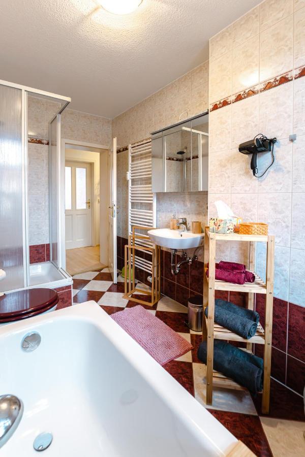Apartmán Naumburger Charme "Schwarzes Gold" Naumburg  Exteriér fotografie